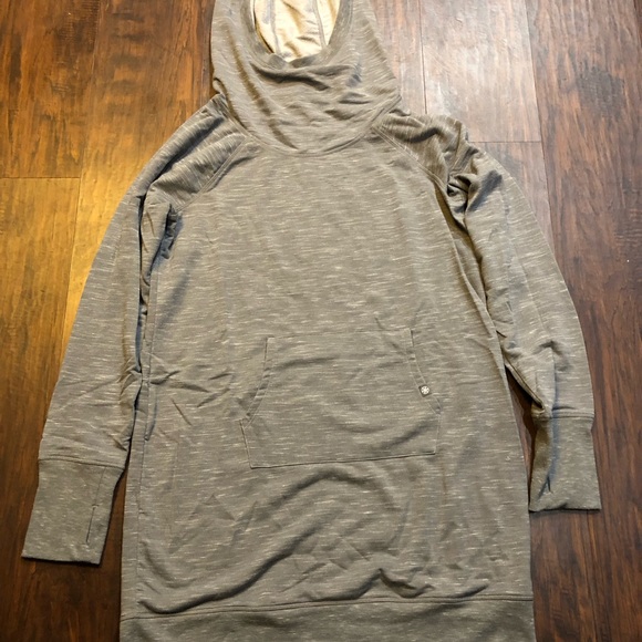 Women’s Gaiam Sweatshirt - Picture 1 of 2